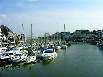 Le Mondes Ξενοδοχείο Le Pouliguen