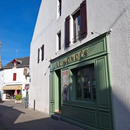 'hotel Le Mondes